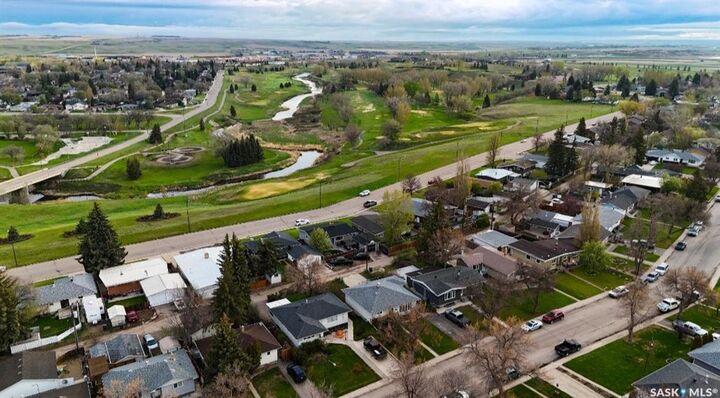 Property Photo: 1445 Ashley Drive SK S9H 1N6