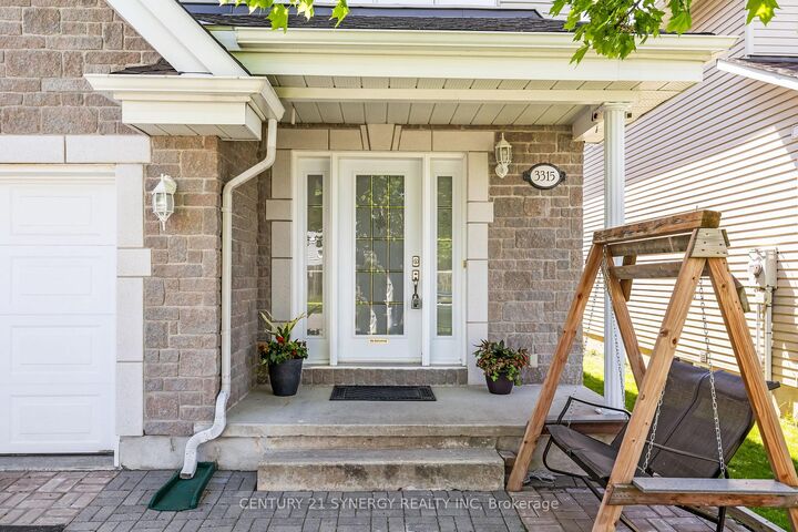 Property Photo:  3315 Elie Crescent  ON K4K 1S1 