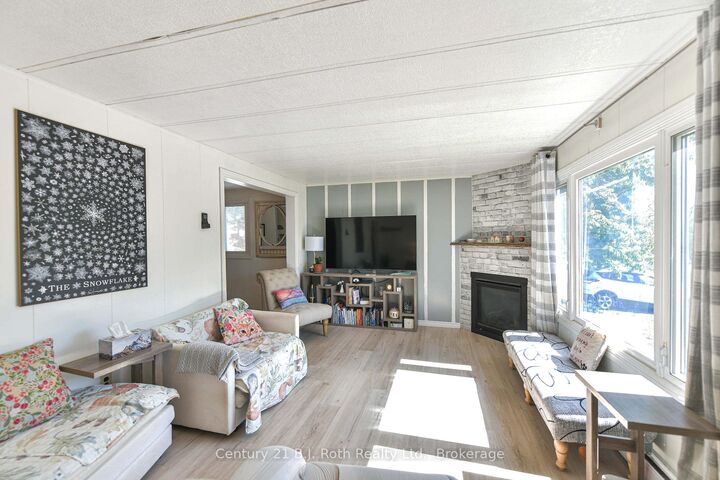 14 Muir Drive — photo 1