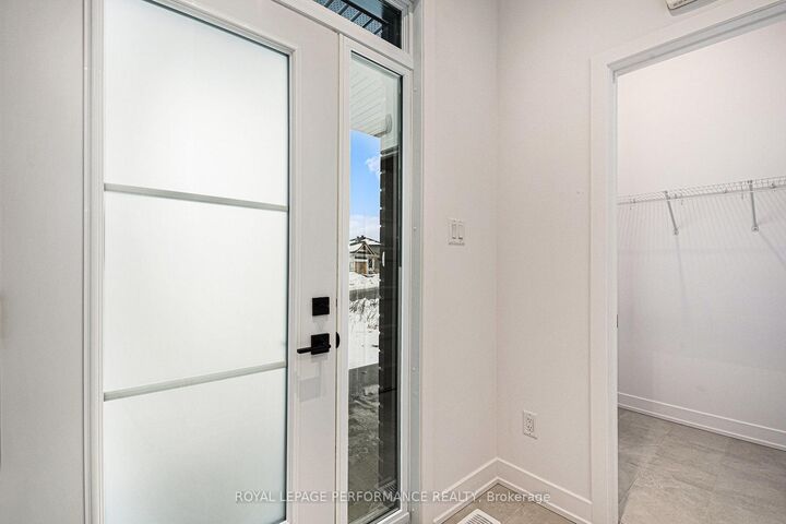 Property Photo: 80 Rutile Street ON K4K 0M6