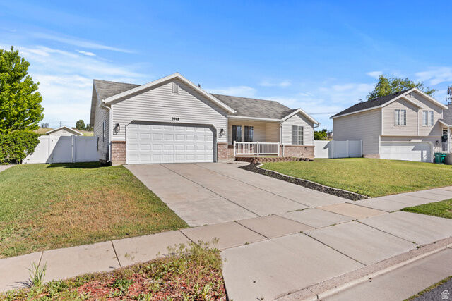 Property Photo: 3948 S 2525 W UT 84067
