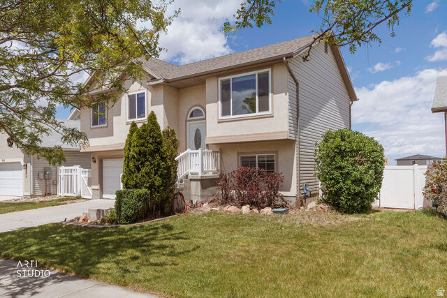 Property Photo: 266 W Beverlee Ann Dr UT 84020