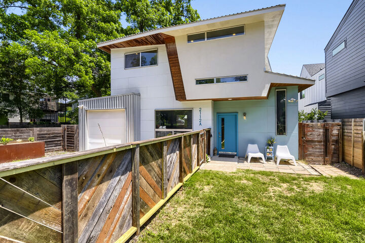 Property Photo:  2112 Haskell Street A  TX 78702 