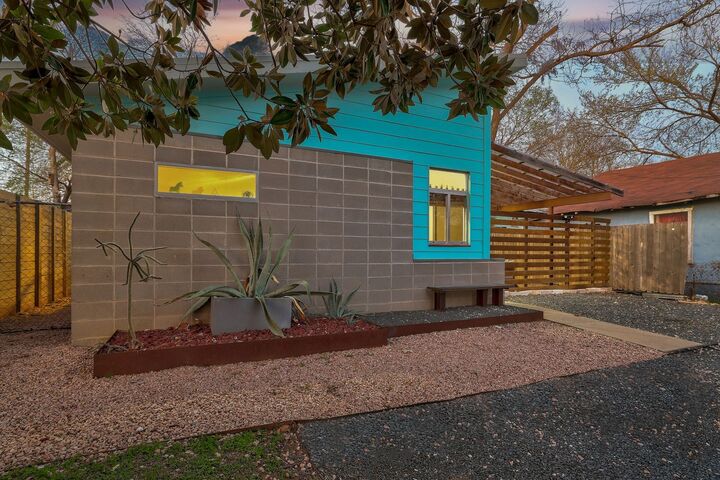 Property Photo:  2202 Santa Rosa Street  TX 78702 