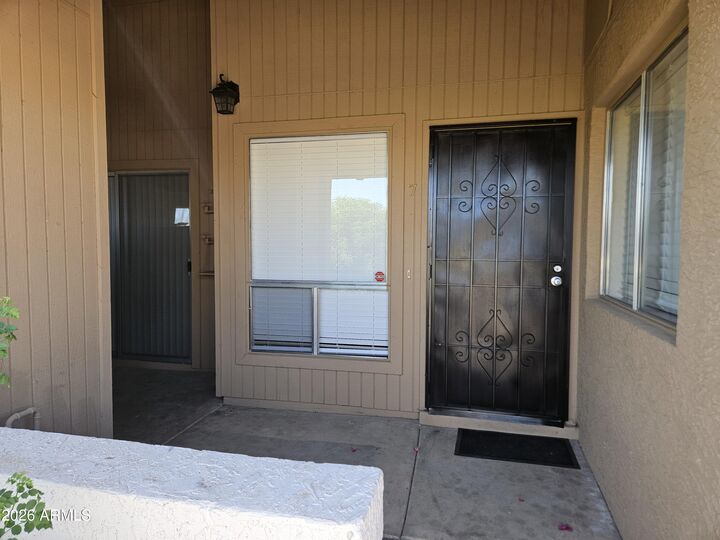 Property Photo: 312 W Yukon Drive 7 AZ 85027