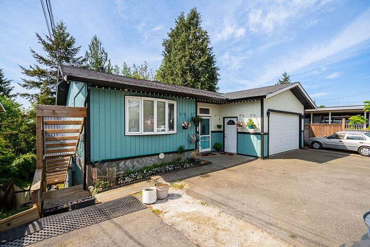 Property Photo: 32604 Best Avenue BC V2V 2S6