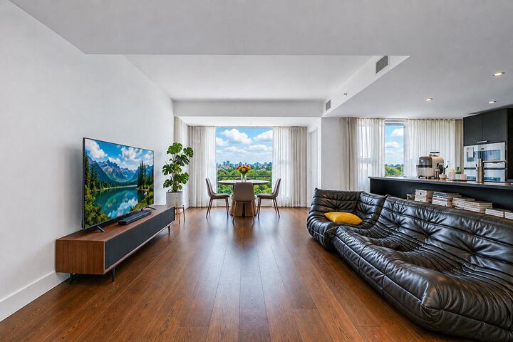 Property Photo: 1571 W 57th Avenue 603 BC V6P 0H7