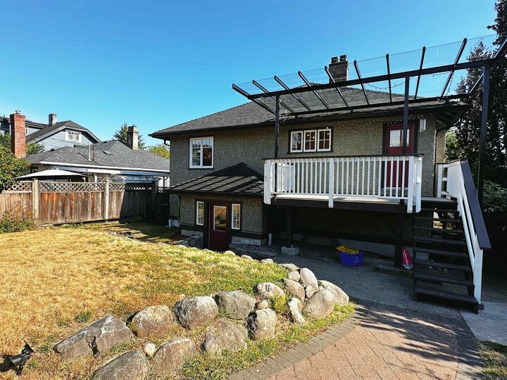 Property Photo:  742 6th E Street  BC V7L 1R6 