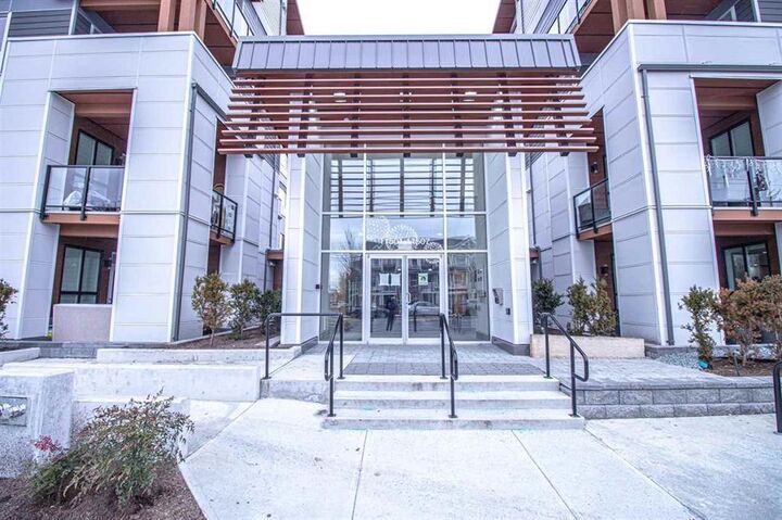Property Photo: 11507 84 Avenue 218 BC V4C 0E5