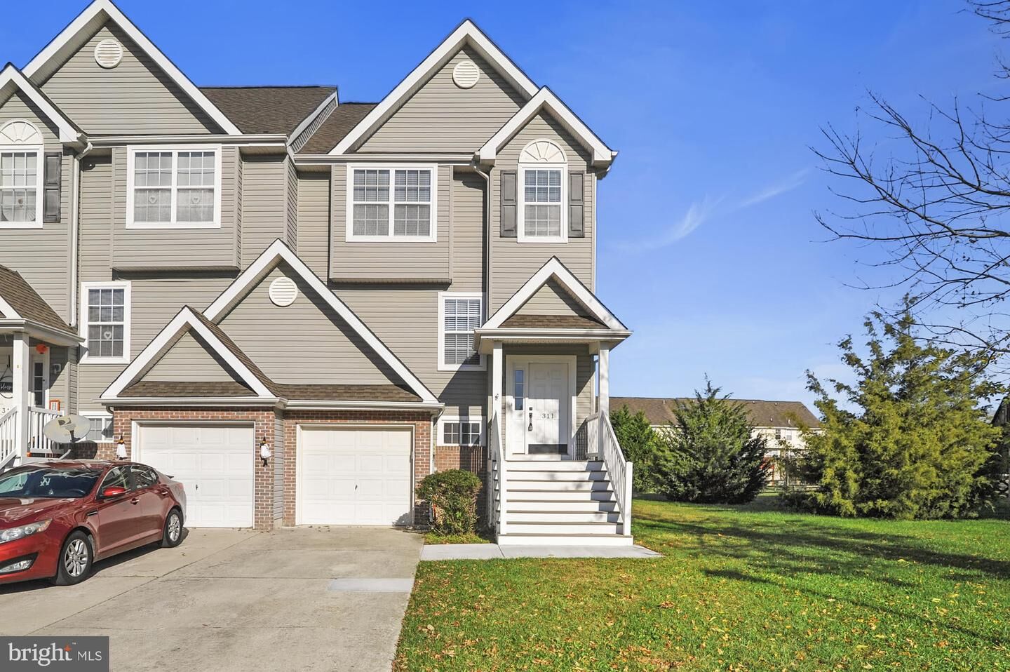 Property Photo: 311 Paradee Drive DE 19904