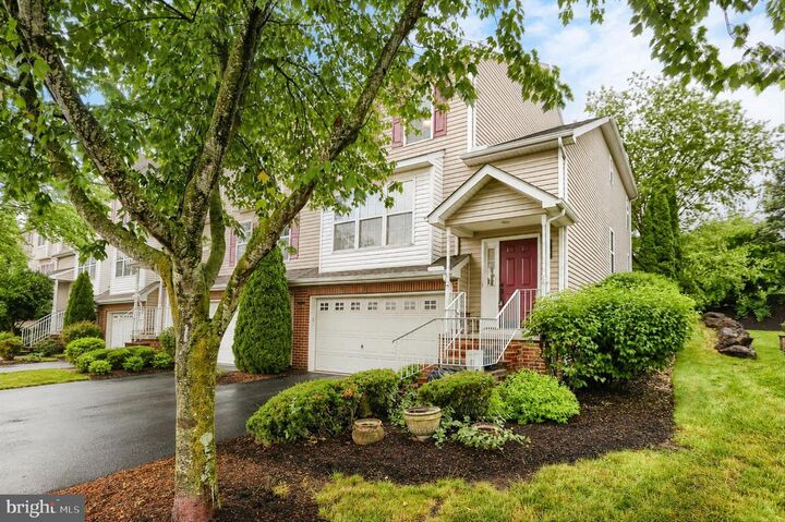 Property Photo:  1199 Cross Creek Drive  PA 17050 