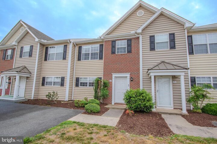 Property Photo: 1140 Fairview Lane 1140 MD 21801