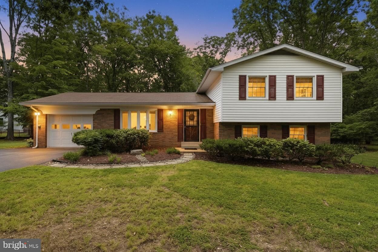 Property Photo:  9618 Randall Drive  MD 20695 