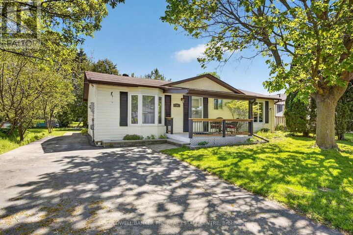 Property Photo:  24 Briar Wood Place  ON L0L 1L0 