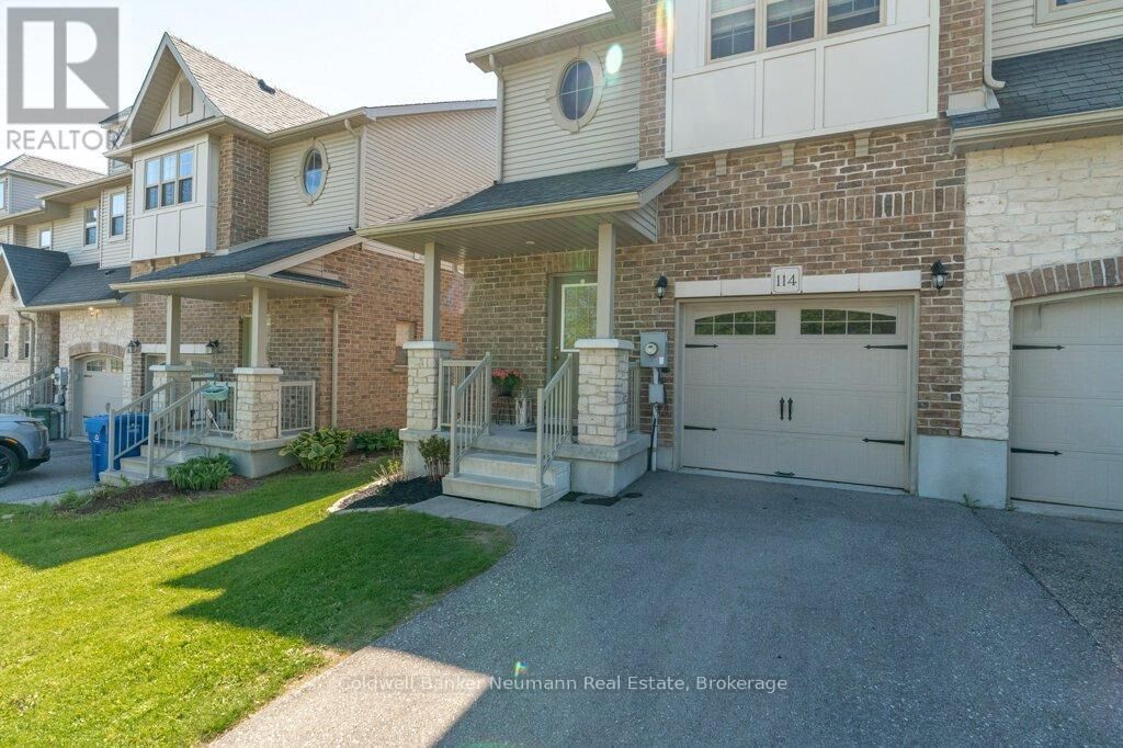 Property Photo:  114 Creighton Avenue  ON N1E 0H8 