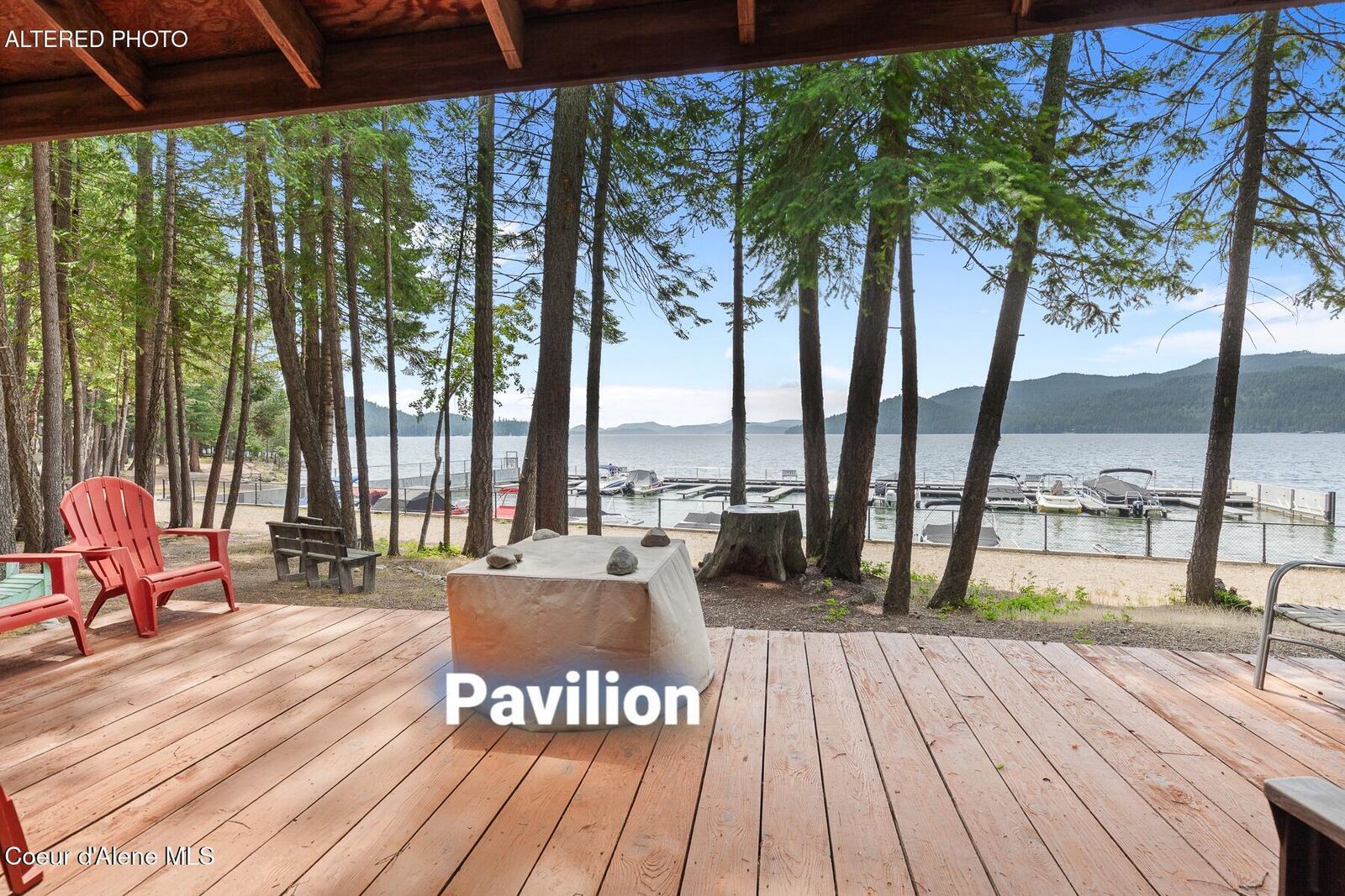 Property Photo:  Nna N Parkwood Dr  ID 83848 