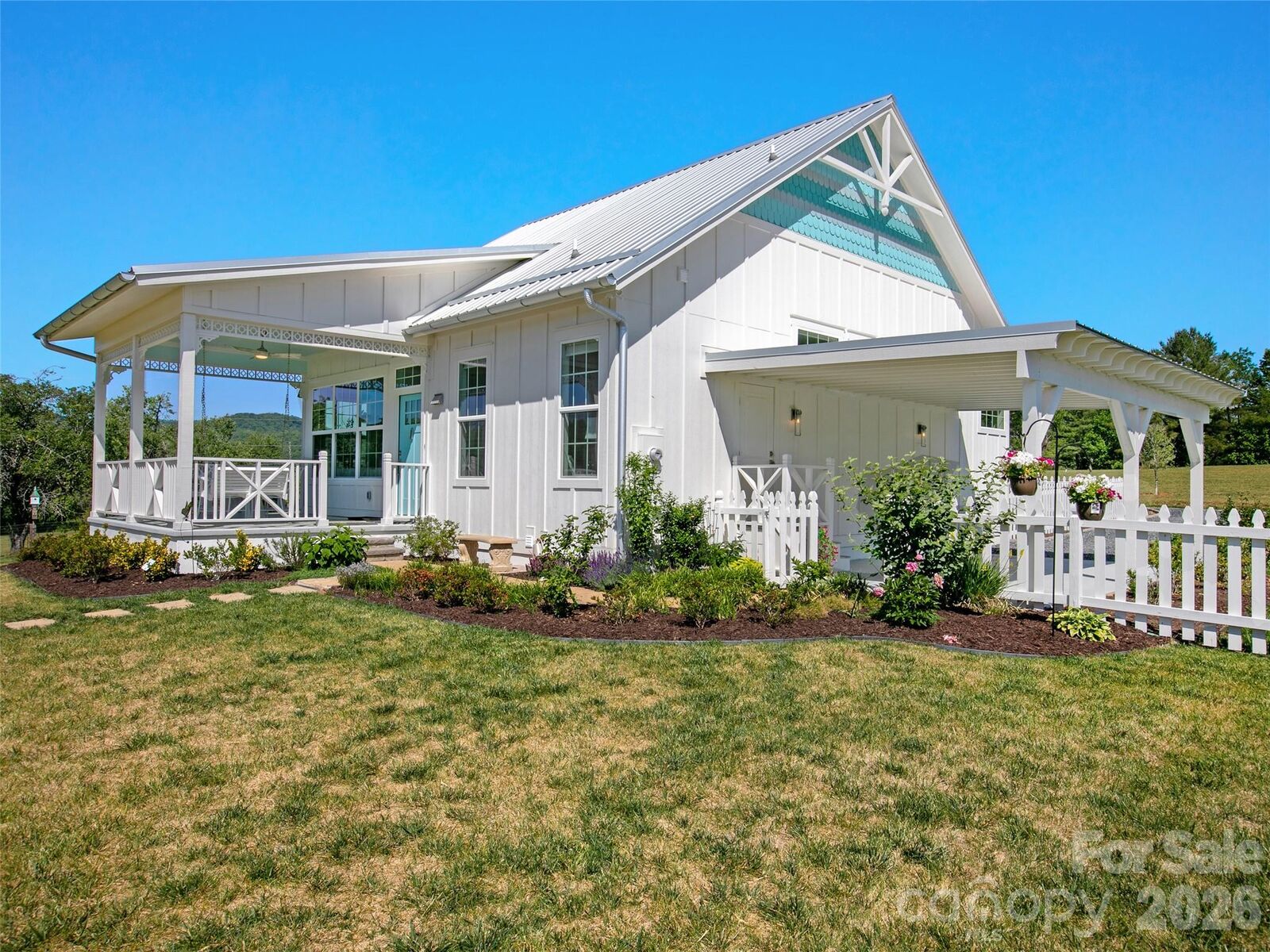 Property Photo:  150 Brilliant Sky Road  NC 28766 