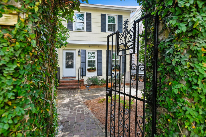 Property Photo:  22 Pitt Street # A  SC 29401 