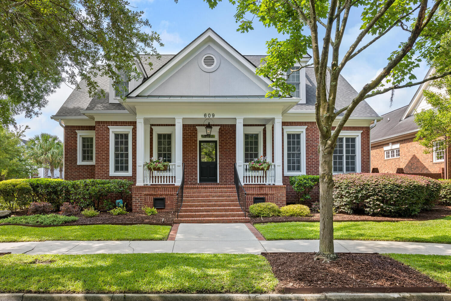 Property Photo:  609 Daggett Street  SC 29492 