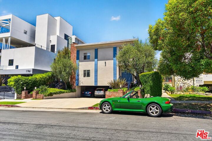 Property Photo: 11959 Dorothy St CA 90049