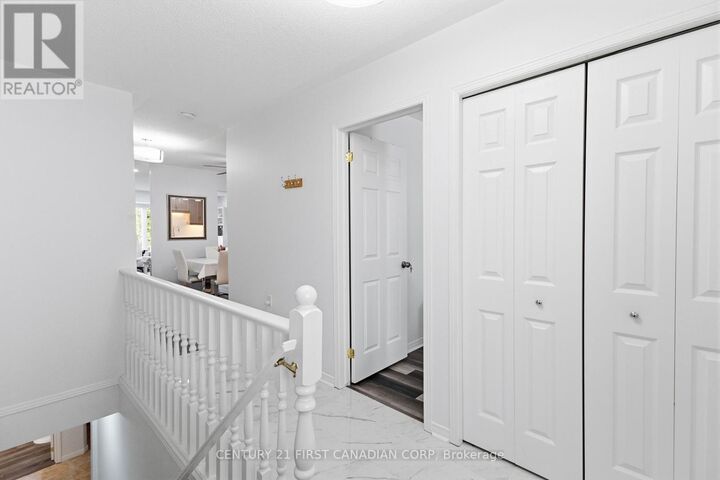 Property Photo:  20 Kernohan Parkway 23  ON N6J 4Y3 