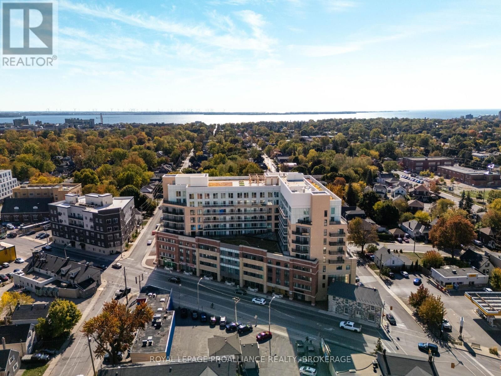 Property Photo: 652 Princess Street 418 ON K7Z 1E5
