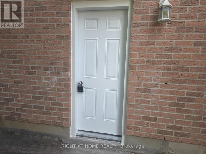 Property Photo: 13 Spring Street Bsmt ON L4A 7X1