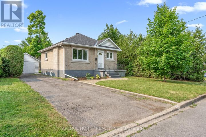 Property Photo:  1210 Erie Avenue  ON K1V 6G6 