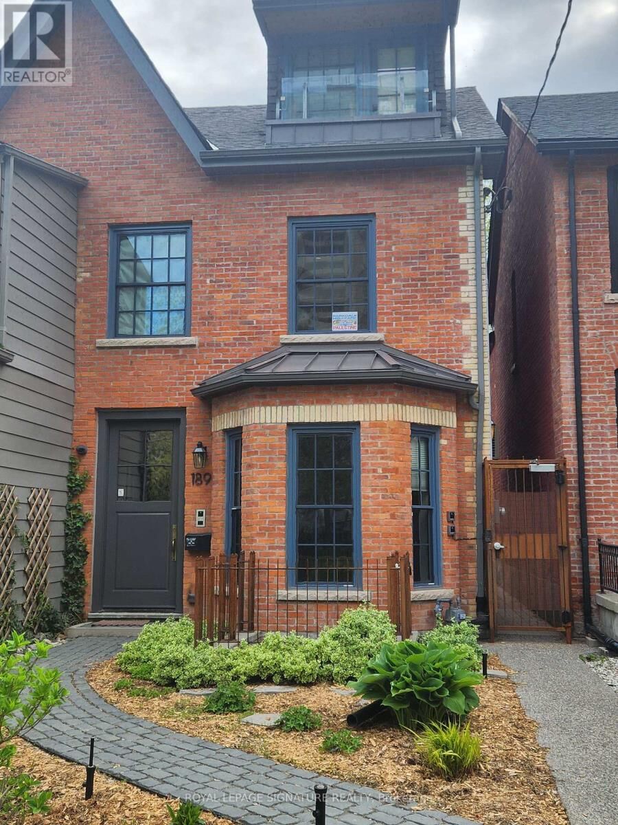 Property Photo:  189 Cowan Avenue B  ON M6K 2N7 