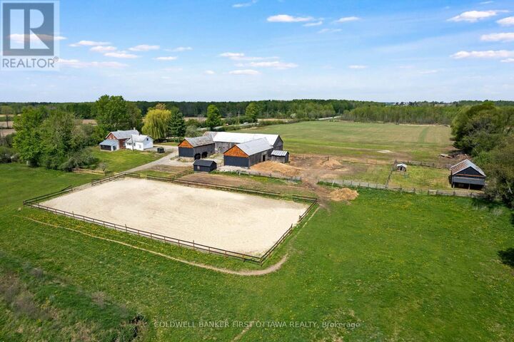 Property Photo:  898 Highway 511  ON K7H 3C9 