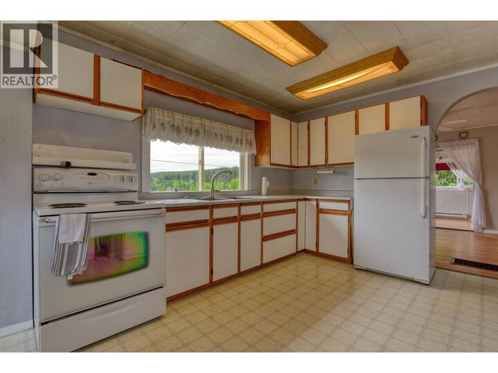 Property Photo: 2752 Enterprise Road BC V0K 1T1