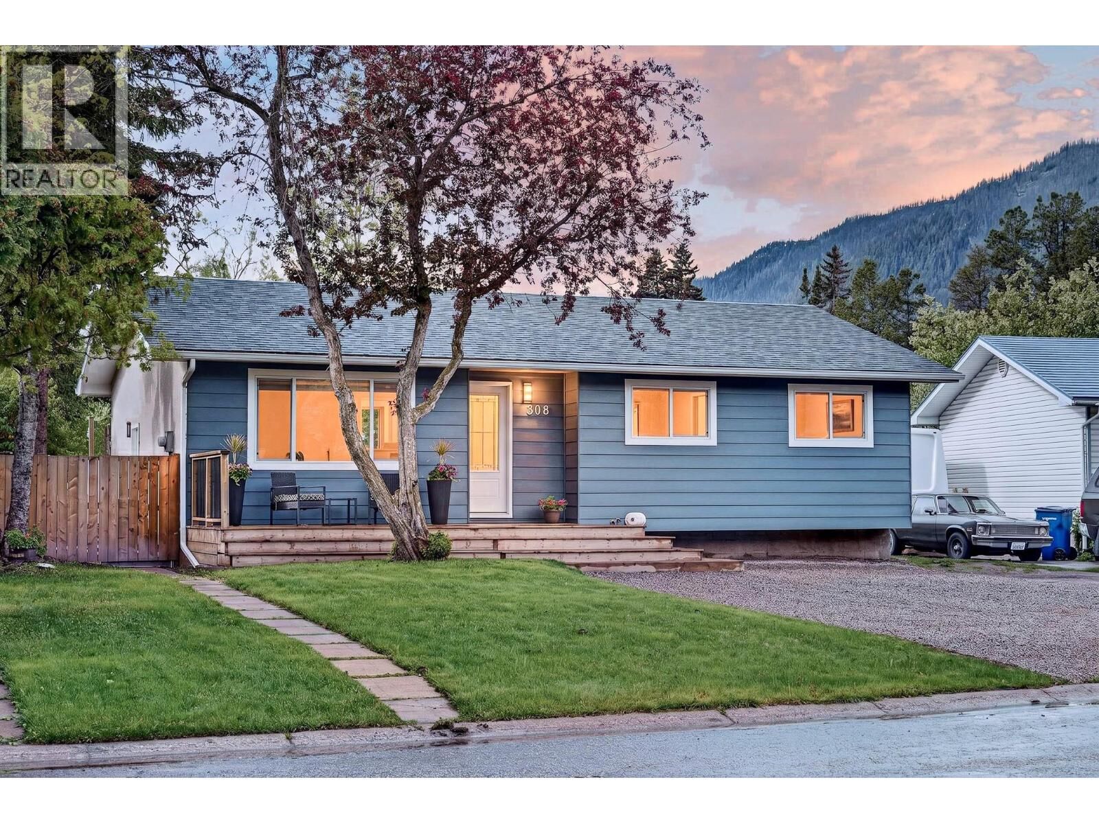 Property Photo: 308 Alpine Place BC V0B 2G0