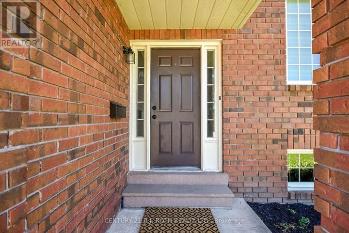 Property Photo:  103 Herrell Avenue  ON L4N 6T9 