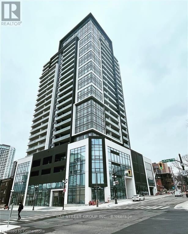 Property Photo:  15 Queen Street South 1909  ON L8P 0C6 