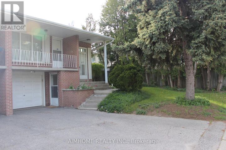 Property Photo:  100 Fenelon Drive Lower  ON M3A 3K6 