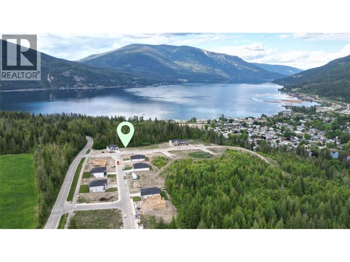 Property Photo:  4231 69 Avenue Northeast  BC V0E 1K0 