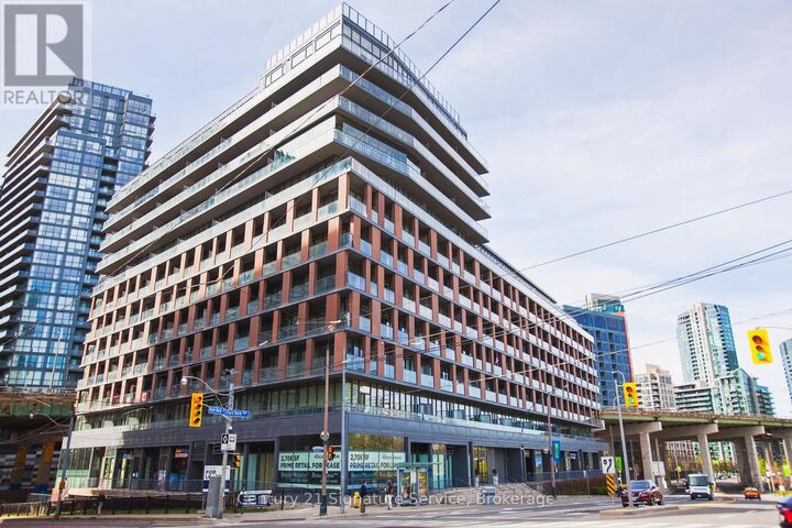 Property Photo: 169 Fort York Boulevard 519 ON M5V 0C8