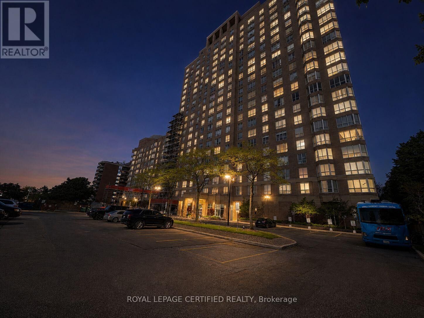 Property Photo: 21 Overlea Boulevard 1309 ON M4H 1P2