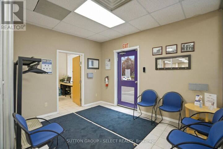 Property Photo:  196-198 Queen Street East  ON N4X 1B1 