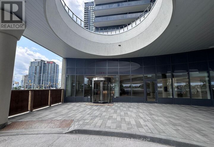 Property Photo:  5105 Hurontario Street 603  ON L4Z 3X7 