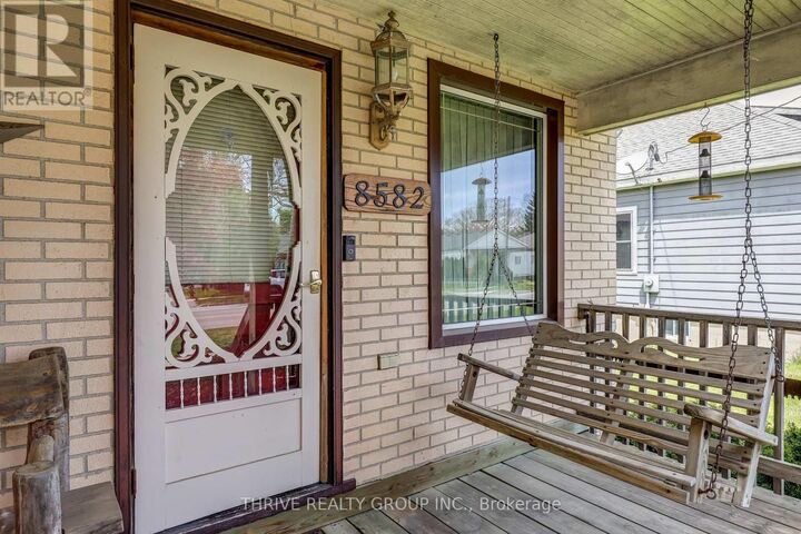 Property Photo:  8582 Glendon Drive  ON N0L 1W0 