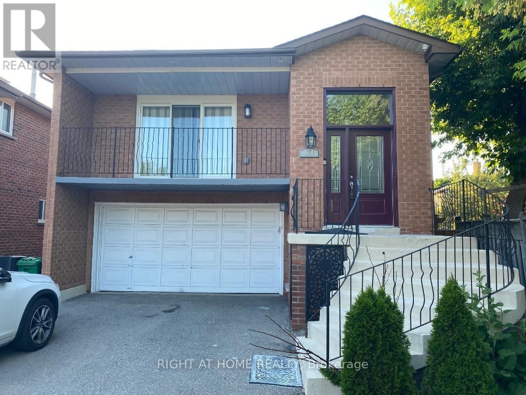 Property Photo: 571 Roselaire Trail Lower ON L5R 2Z9