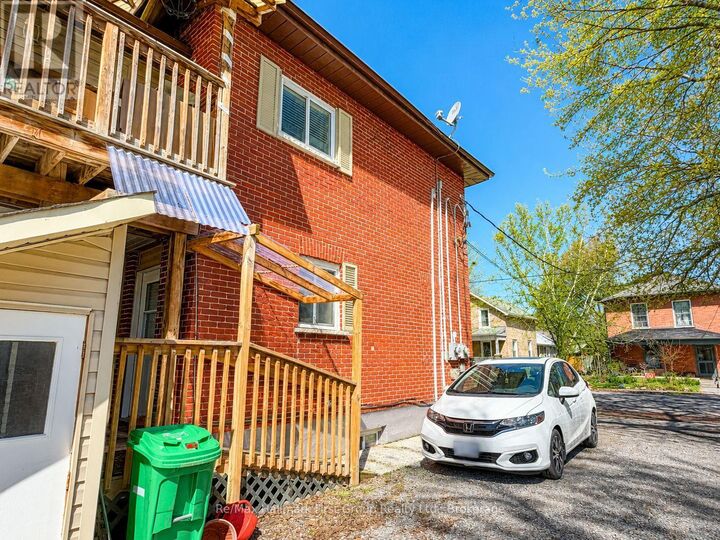 Property Photo: 509 Parnell Street Main ON K9J 4J3
