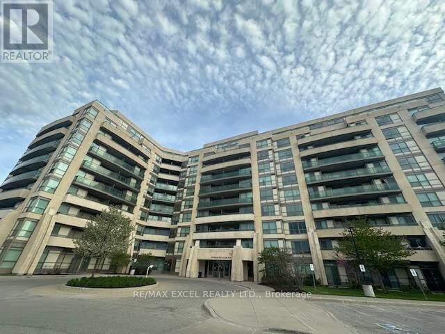 Property Photo:  75 Norman Bethune Avenue 220  ON L4B 0B6 