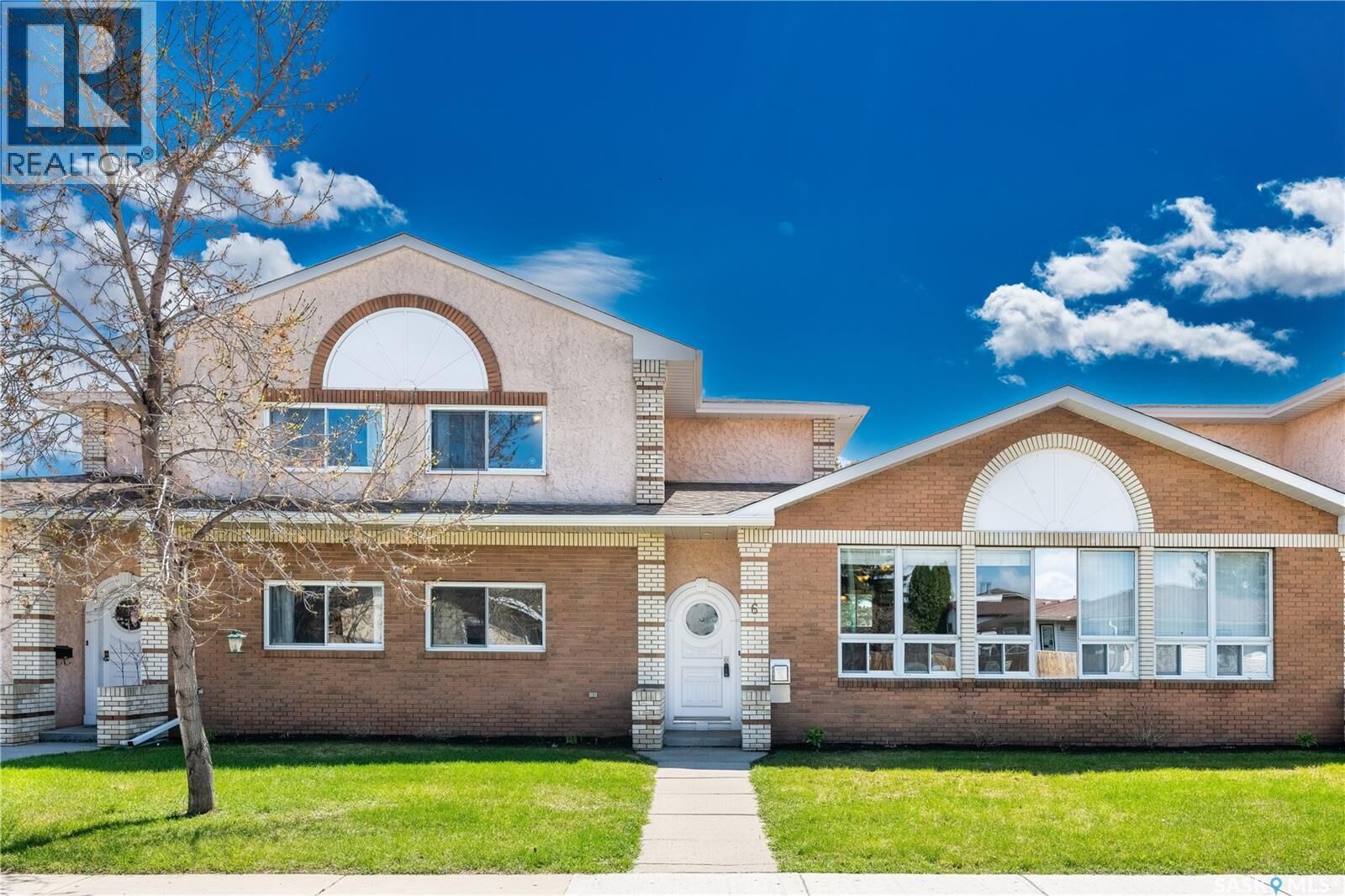 Property Photo:  6 107 Rever Road  SK S7T 0Y4 
