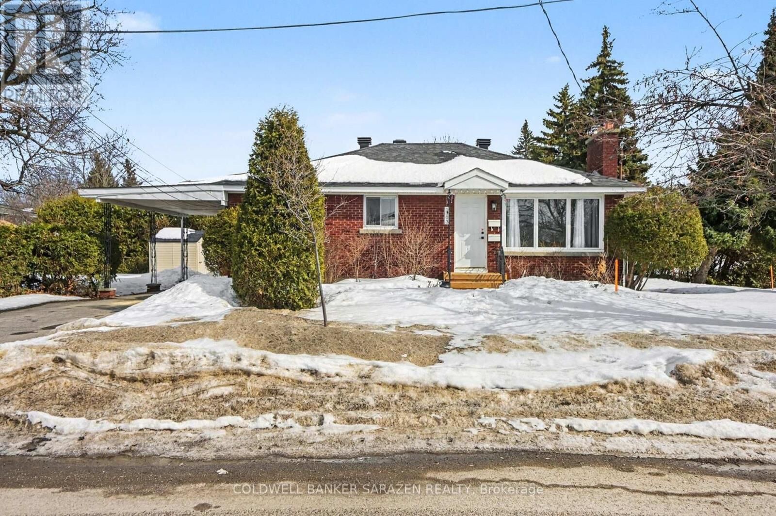 Property Photo: 1103 Frances Street ON K1K 3L6