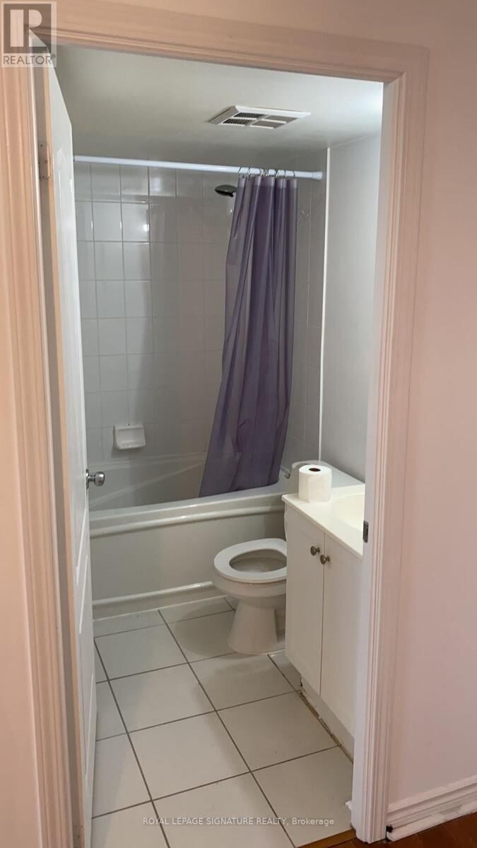 Property Photo:  2 Rean Drive 1114  ON M2K 3B8 