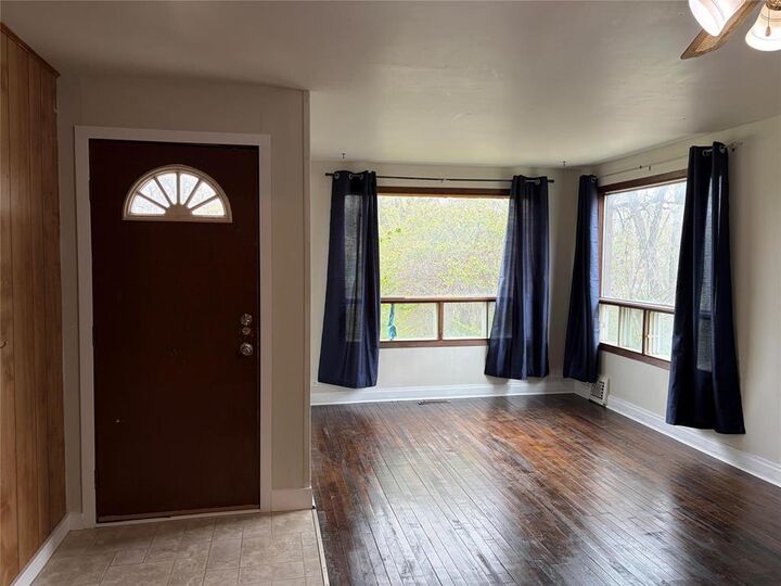 Property Photo:  175 Waddell Avenue West  MB R0A 0H0 