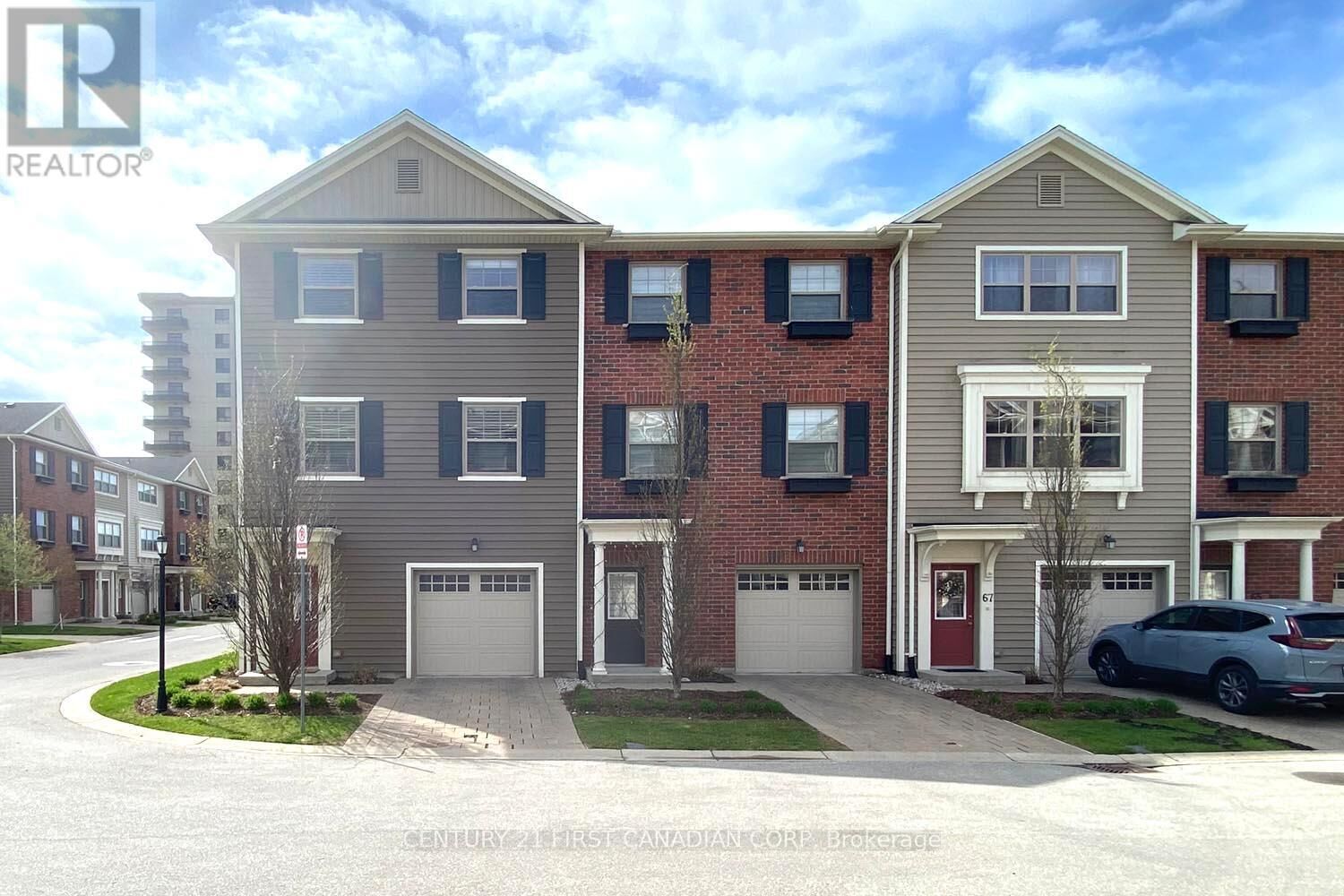 Property Photo:  1040 Coronation Drive 71  ON N6G 0R8 