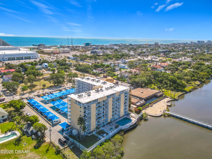 Property Photo:  145 N Halifax Avenue 304  FL 32118 